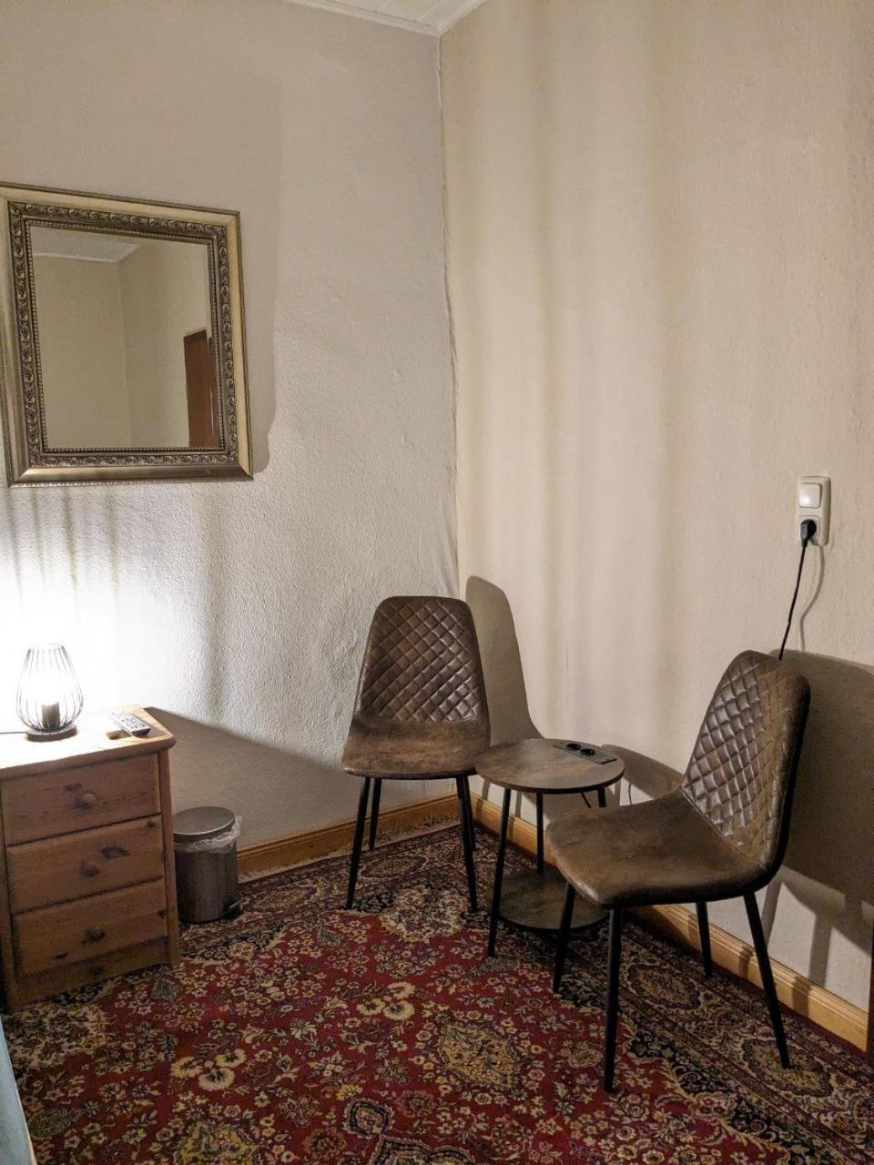 Gasthaus "Zum Goldenen Ross" Uhlstädt Dış mekan fotoğraf